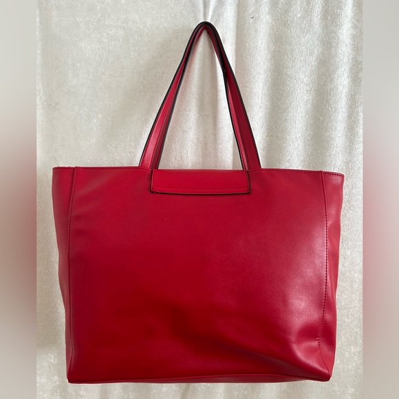 Elizabeth Arden Red Tote Bag - Picture 2 of 5